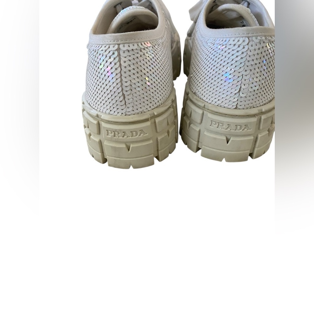 Prada White Sequin Platform Sneakers ✨
Size: 39.5 EU (fits approx US 9.5) - Picture 15 of 15